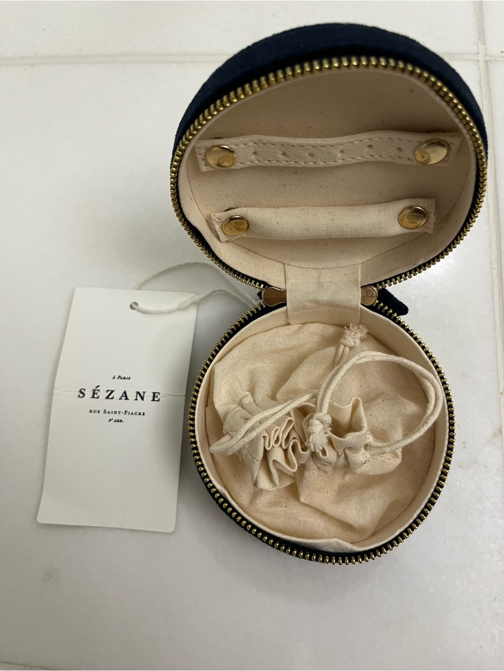 NWT SEZANE Small Round Velvet Jewelry Box - Navy Blue & Gold - Picture 2 of 8